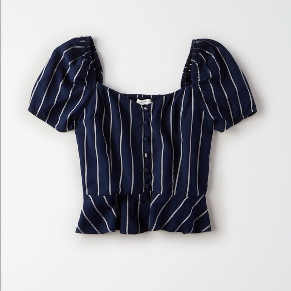 AEO button front puff sleeve top - Picture 1 of 7